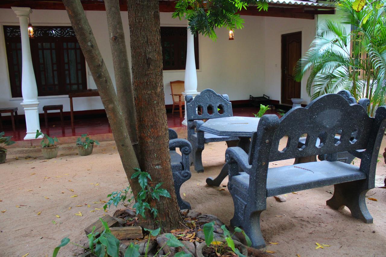 Sigiriya Lahiru Homestay Экстерьер фото